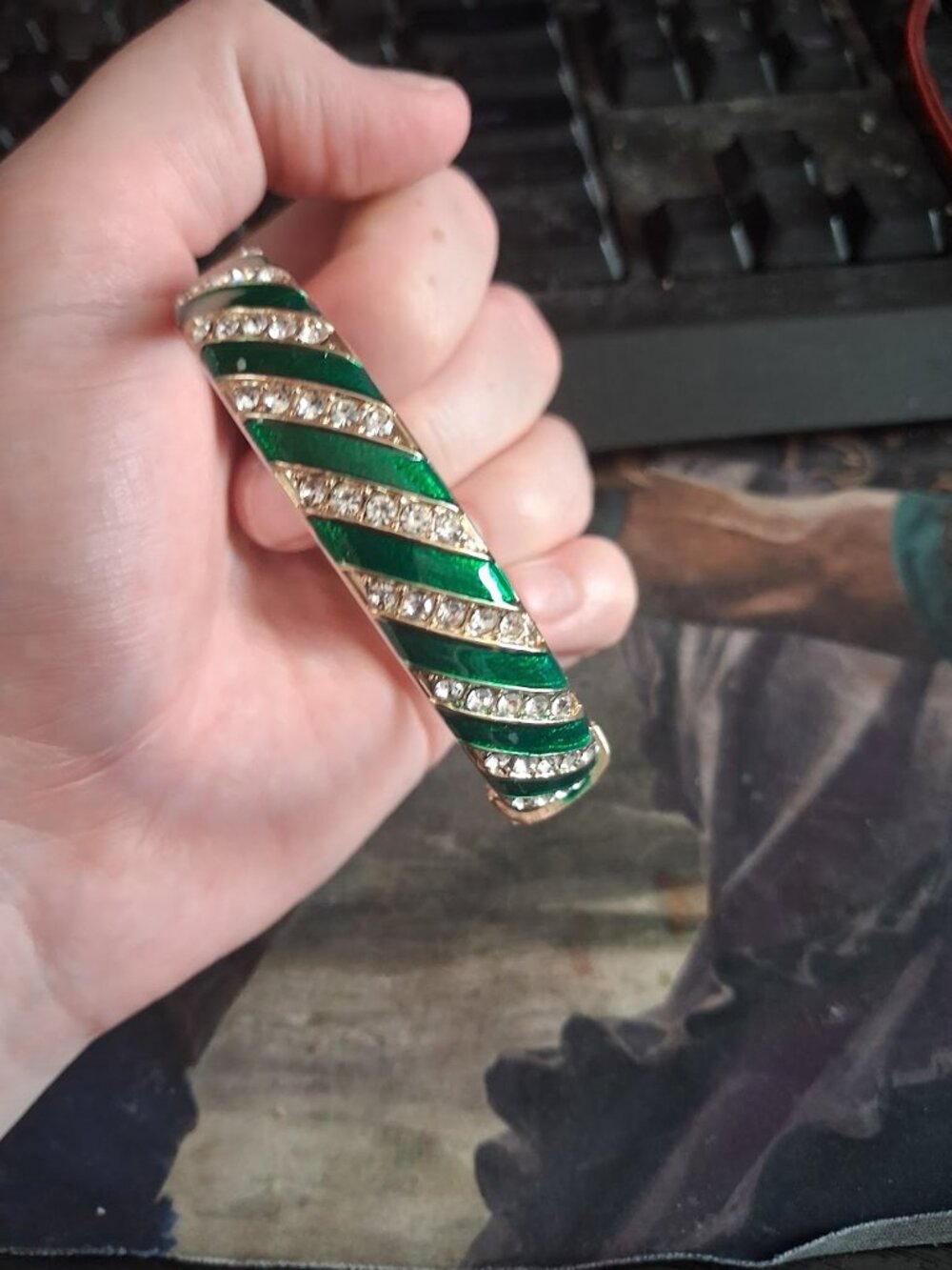 Openable bangle bracelet - Picture 2 of 5